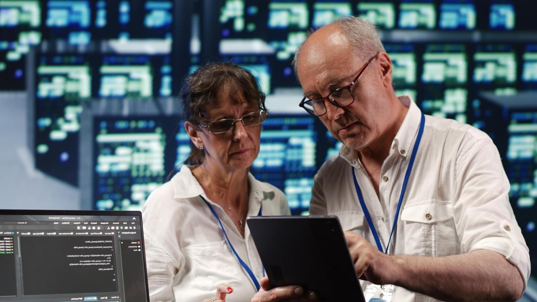 財務レポート自動化システムのセットアップ作業風景